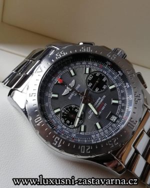 Breitling Skyracer Black eye Gray 43mm