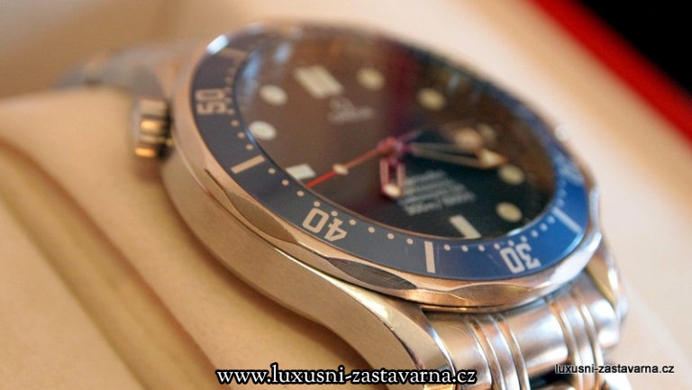 Omega_Seamaster_Professional_300M_Automatic_41_mm_04