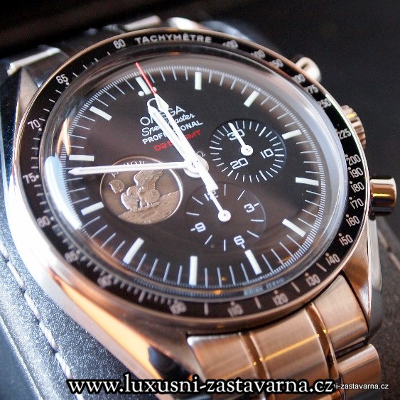 Omega_Speedmaster_Professional_Moonwatch_Apollo_11_40th_Anniversary_Limited_Edition_Watch_01