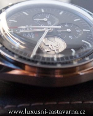 Omega_Speedmaster_Professional_Moonwatch_Apollo_11_40th_Anniversary_Limited_Edition_Watch_04