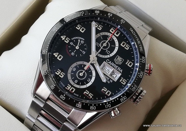 TAG_Heuer_Carrera_Calibre_16_Automatic_Chronograph_43mm_02