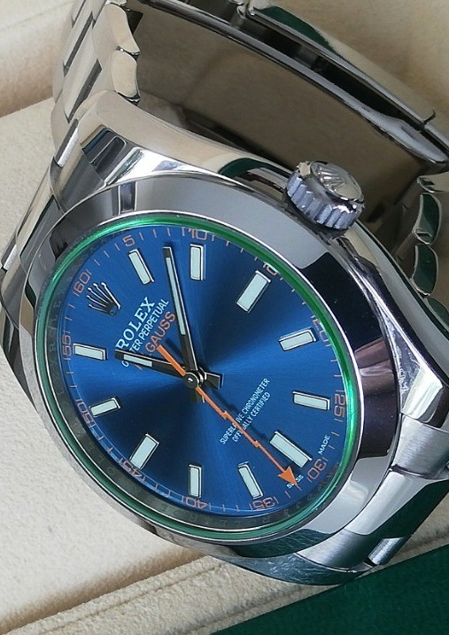 rolex_milgauss_116400gv_blue_dial_003