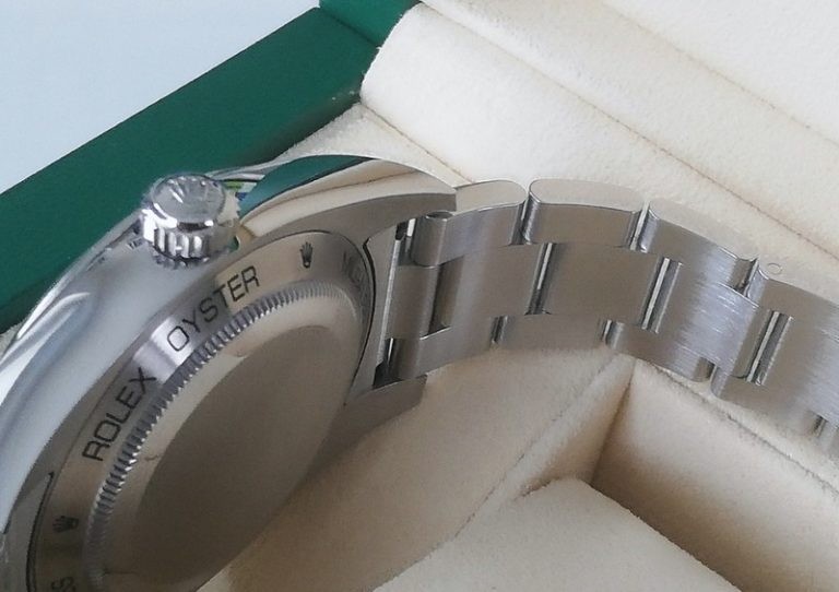 rolex_milgauss_116400gv_blue_dial_005