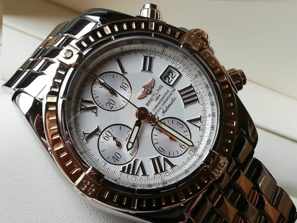 1 Breitling Chronomat Evolution 44mm 1 Breitling Chronomat Evolution 44mm
