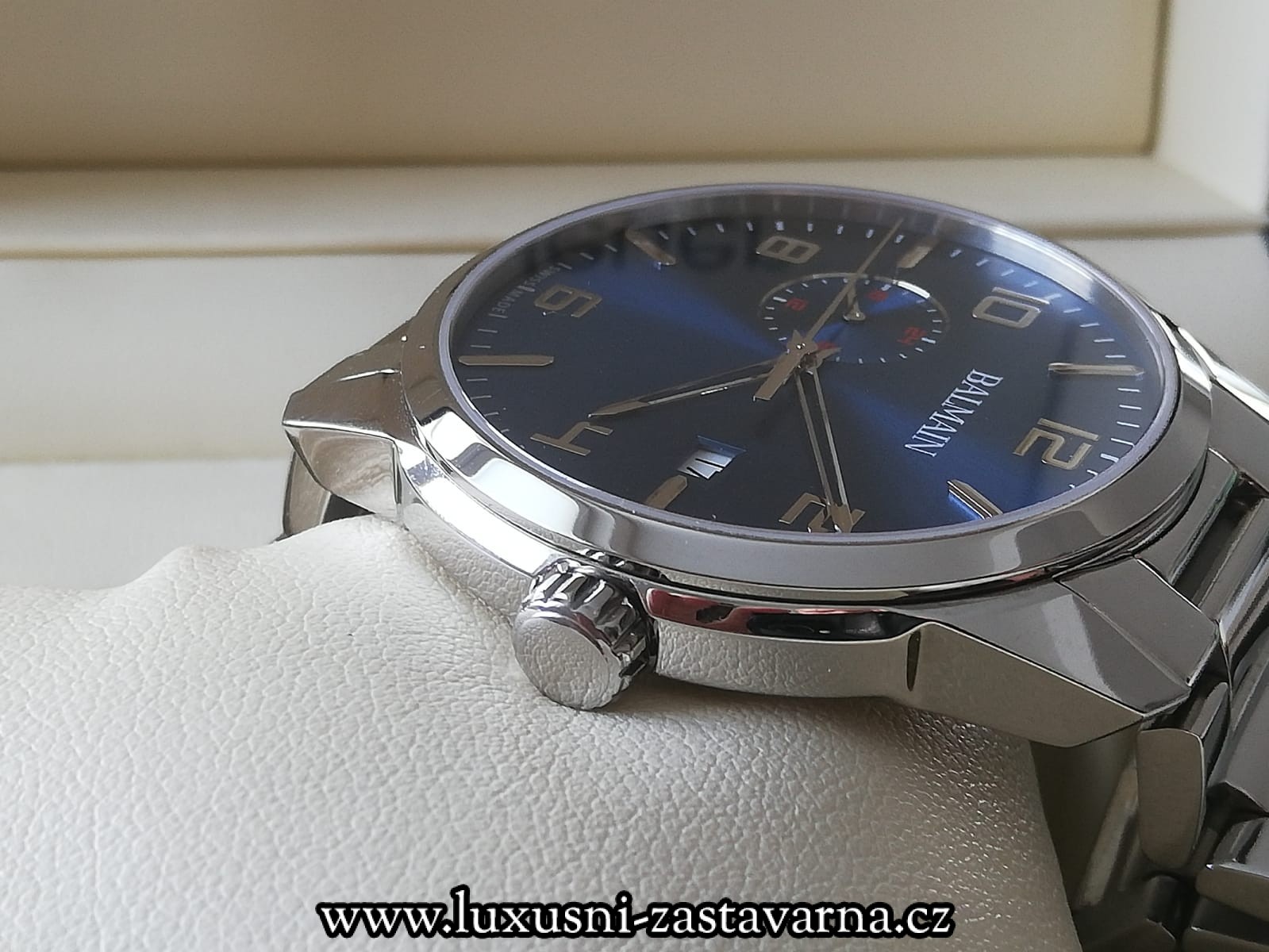 Balmain_Madrigal_GMT_42mm_08