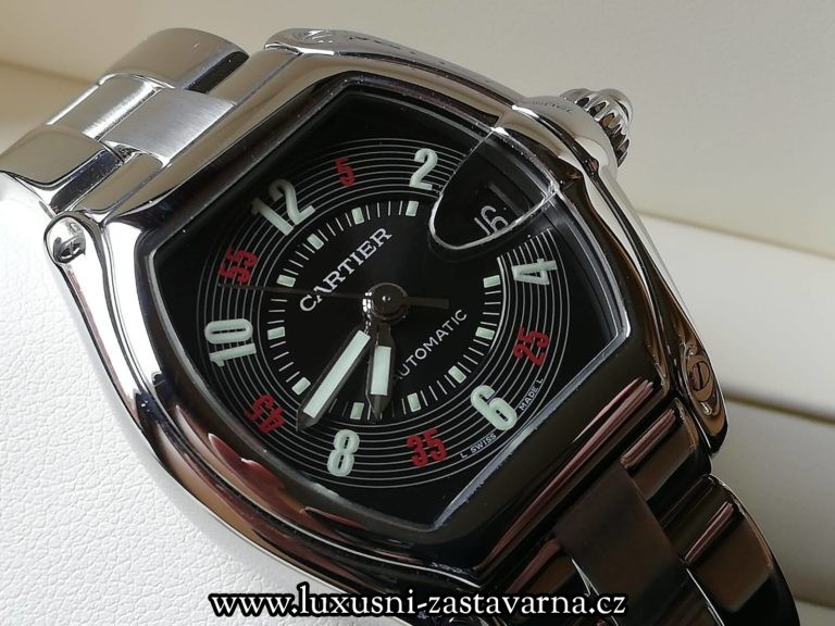 Cartier_Roadster_referenční_číslo_W62002V3_05