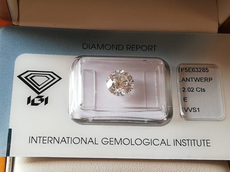 Investiční_diamant_2,02ct,VVS1,E_02