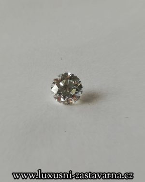 Přírodní_diamant_o_váze_1,002ct_01