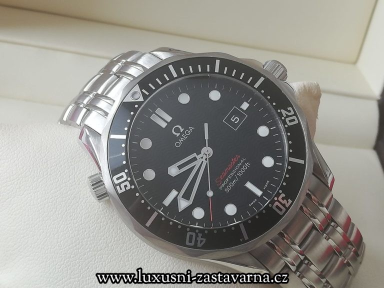 Omega_Seamaster_Diver_300_M_005