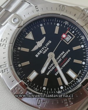 Breitling-Avenger-Seawolf-44mm