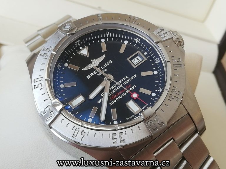 Breitling-Avenger-Seawolf-44mm_010