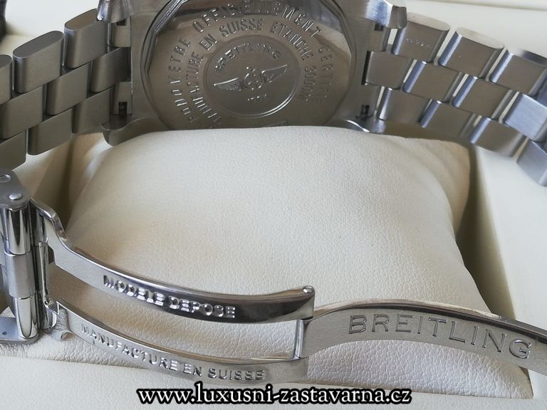 Breitling-Avenger-Seawolf-44mm_011