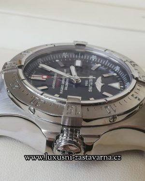 Breitling-Avenger-Seawolf-44mm_012