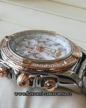 Breitling_Chronomat_B01_44mm_002