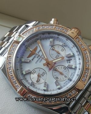 Breitling_Chronomat_B01_44mm_005