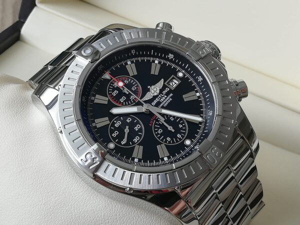 Breitling_Super_Avenger_48mm