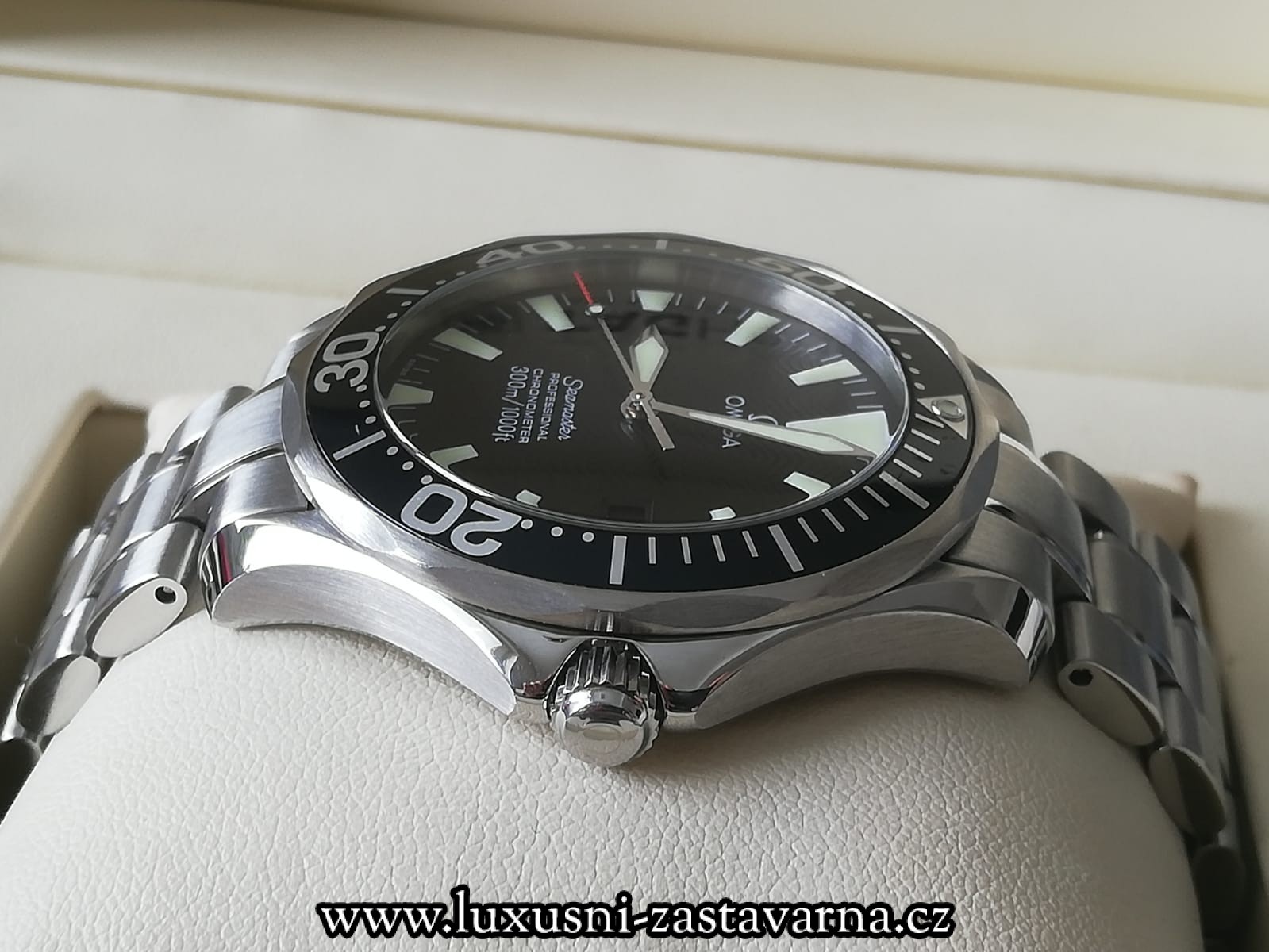 Omega_Seamaster_Professional_300M_41mm_007