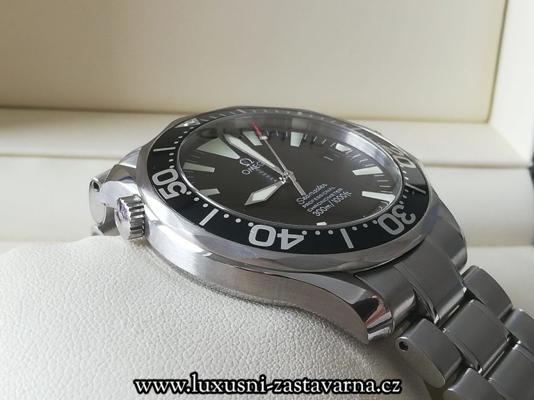 Omega_Seamaster_Professional_300M_41mm_009