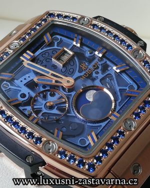 Hublot_Spirit_Of_Big_Bang_Moonphase_King_Dark_Blue_42mm_16