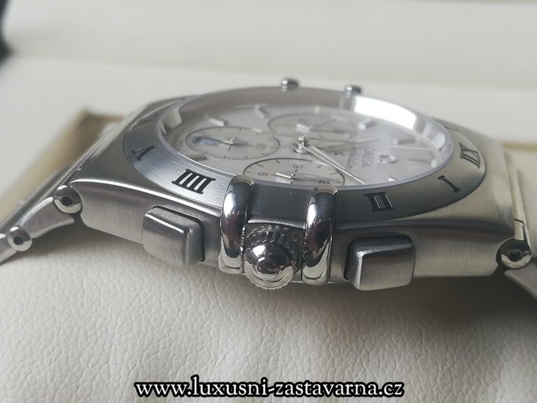 Omega_Constellation_Chronograph_39mm_11