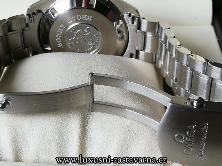 Omega_Speedmaster_Broad_Aroww_Chronograph_Automatic_42mm_11