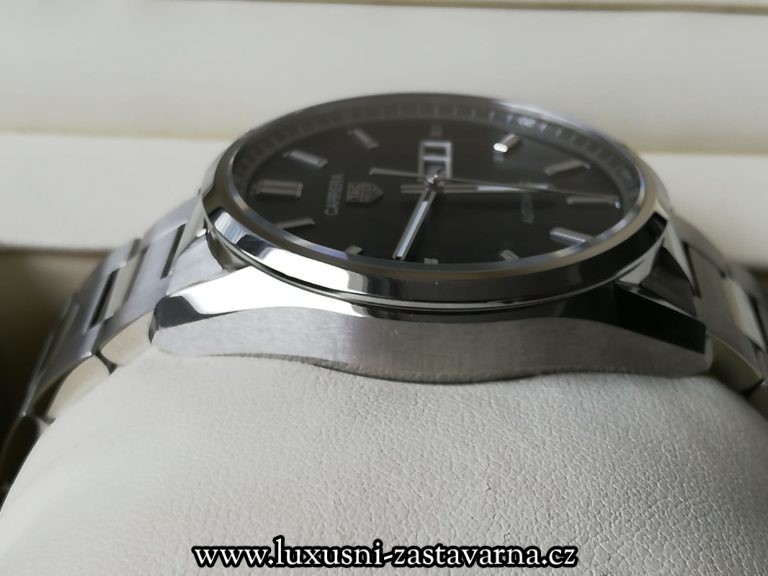 Tag_Heuer_Carrera_Calibre_5_Day-date_41mm_02