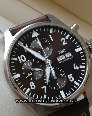 IWC_Pilots_Watch_Chronograph_Saint_Exupery_43mm_009