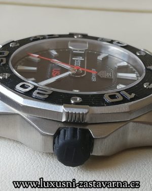 Tag_Heuer_Aquaracer_Team_USA_43mm_016