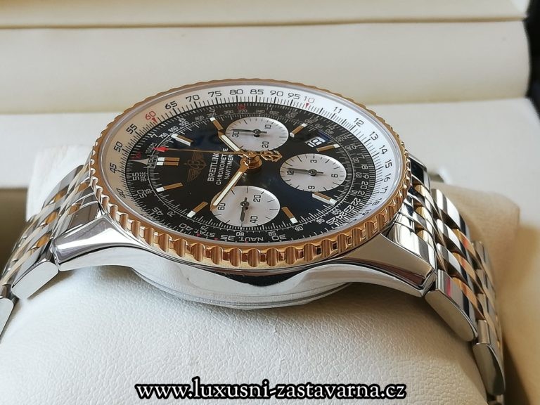 Breitling_Navitimer_42mm_005