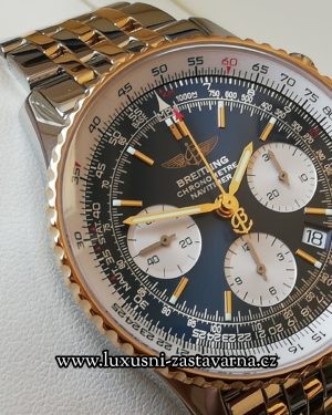 Breitling_Navitimer_42mm_012