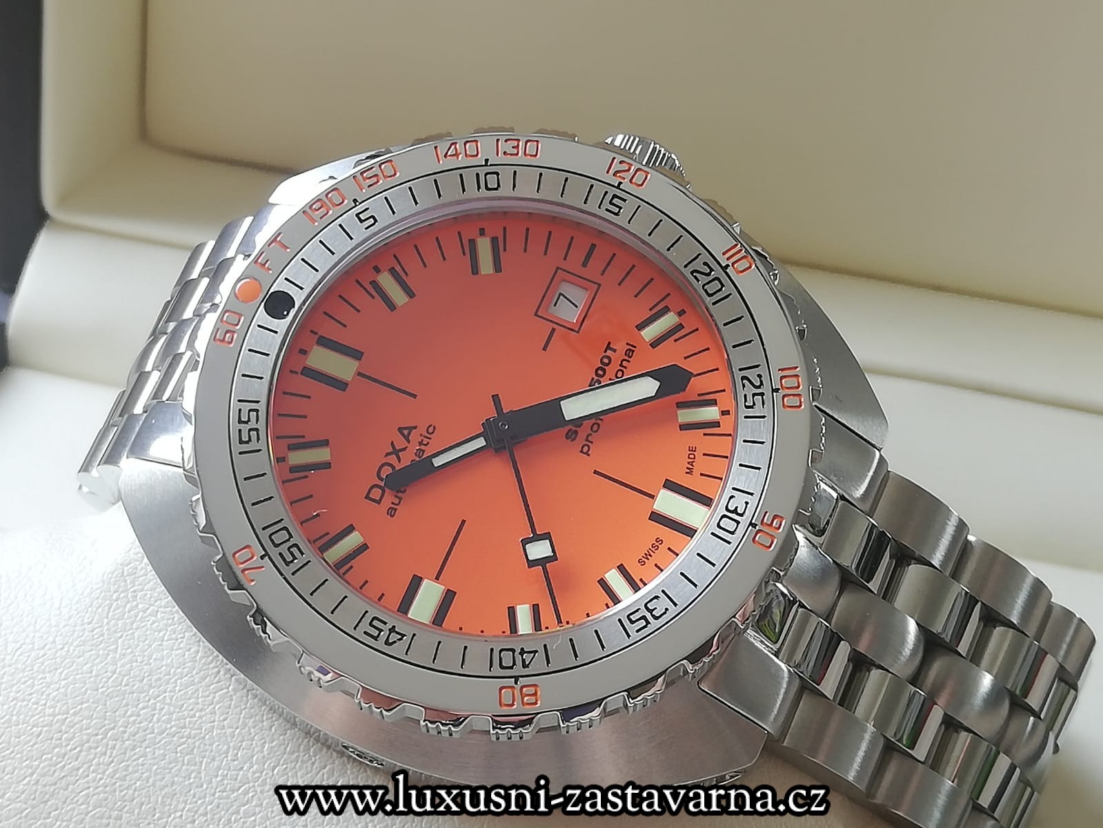 Doxa_Sub_1500T_Professional_001