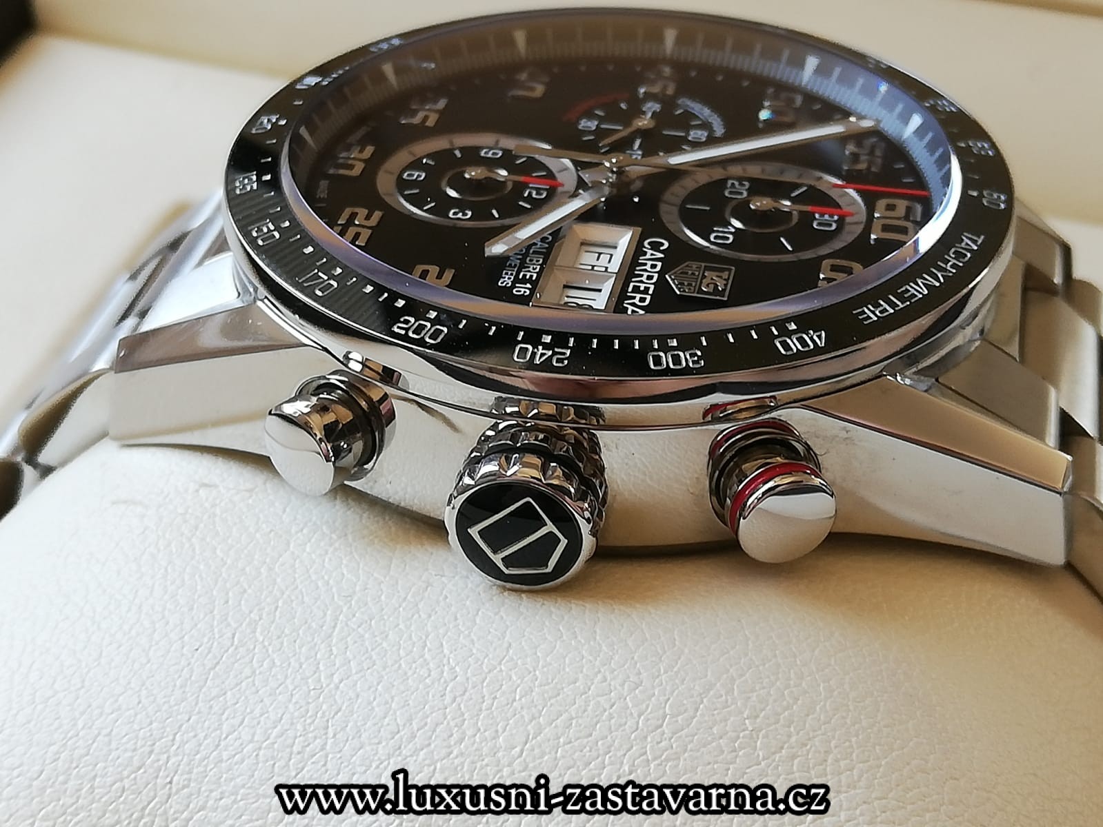 Tag_Heuer_Carrera_Day-Date_43mm_011