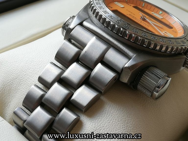 Breitling_Emergency_Titanium_43mm_012