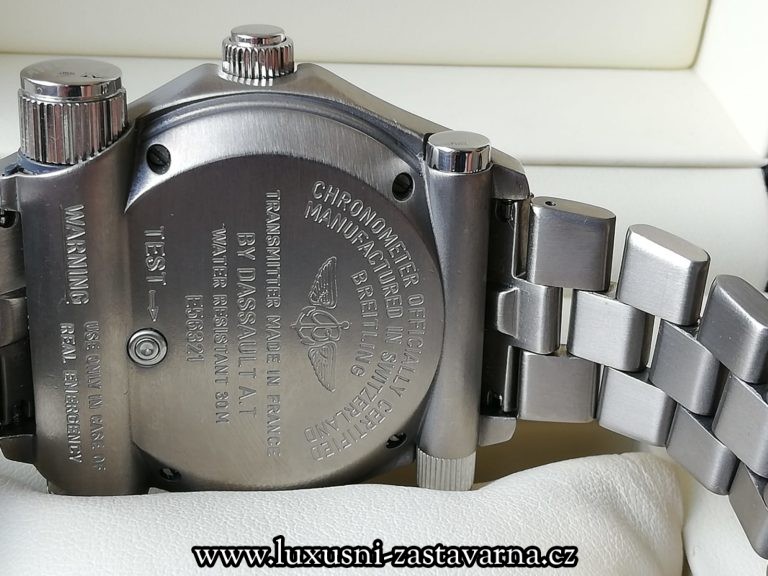 Breitling_Emergency_Titanium_43mm_013