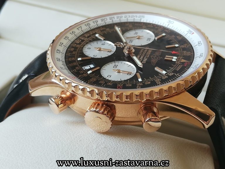 Breitling_Navitimer_Limited_Edition_of_500_Pieces_Rose_008