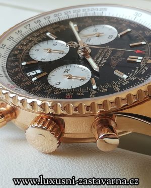 Breitling_Navitimer_Limited_Edition_of_500_Pieces_Rose_012