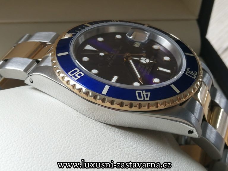 2_Rolex_Submariner_Date_40mm_012