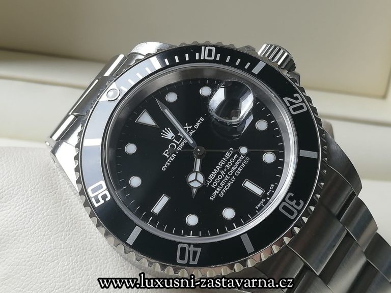 Rolex Submariner Date 40mm