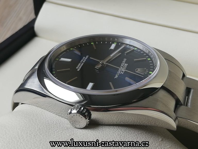 Rolex_Oyster_Perpetual_39mm_007