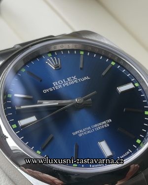 Rolex_Oyster_Perpetual_39mm_012