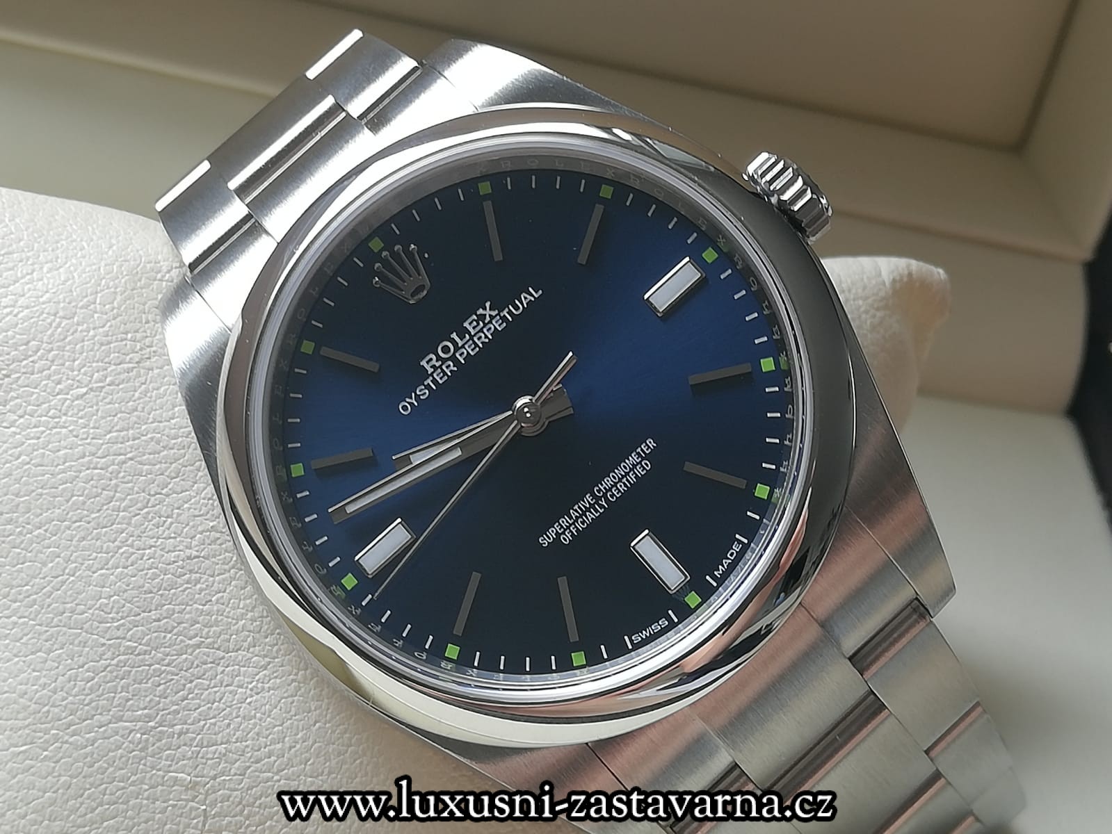 Rolex_Oyster_Perpetual_39mm_015