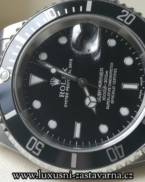 Rolex_Submariner_Date_40mm_010