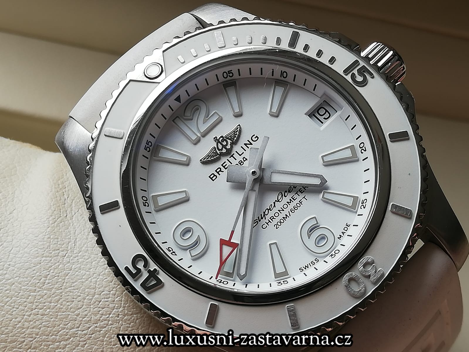 Breitling_Superocean_Automatic_Steel_36mm_014