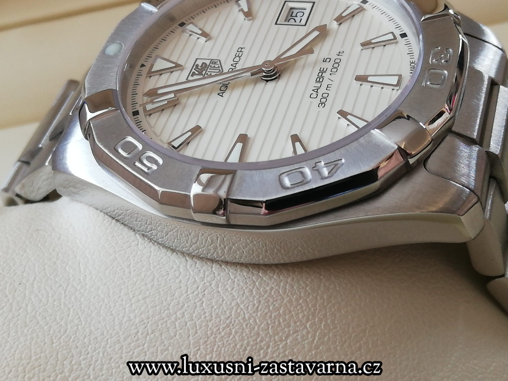 Tag_Heuer_Aquaracer_41mm_020