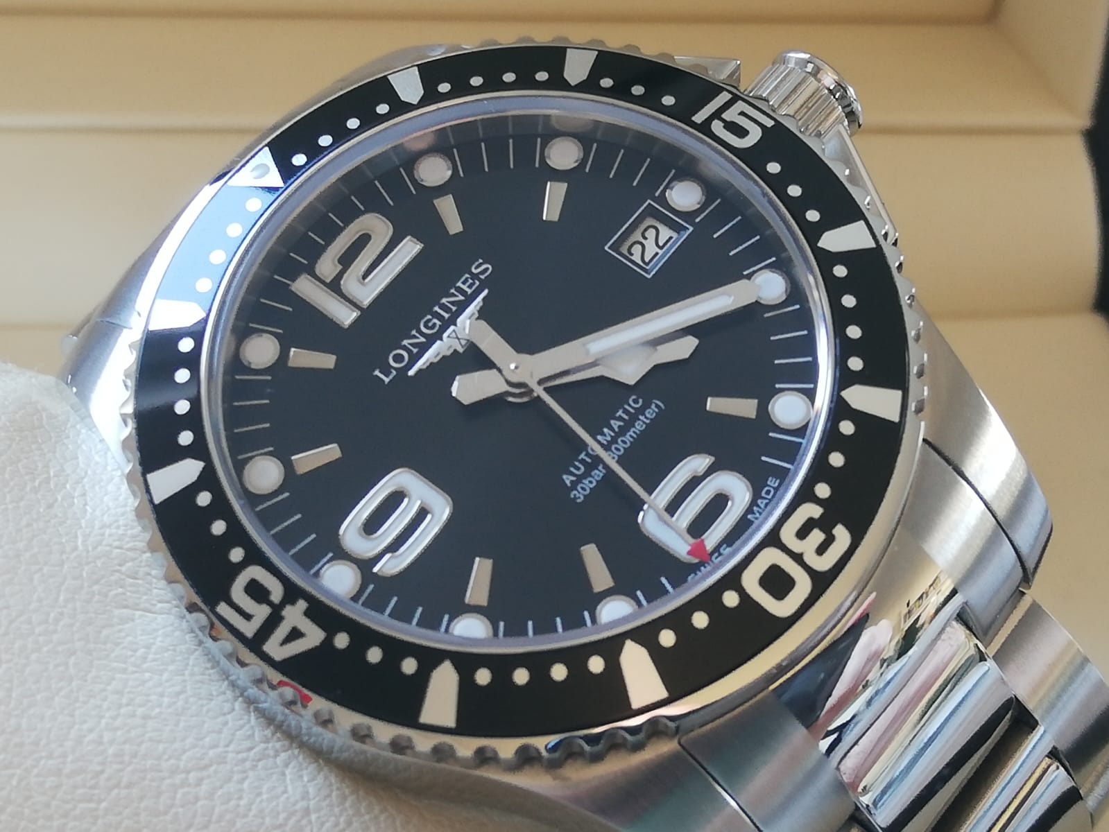 Longines_HydroConquest_39mm_011
