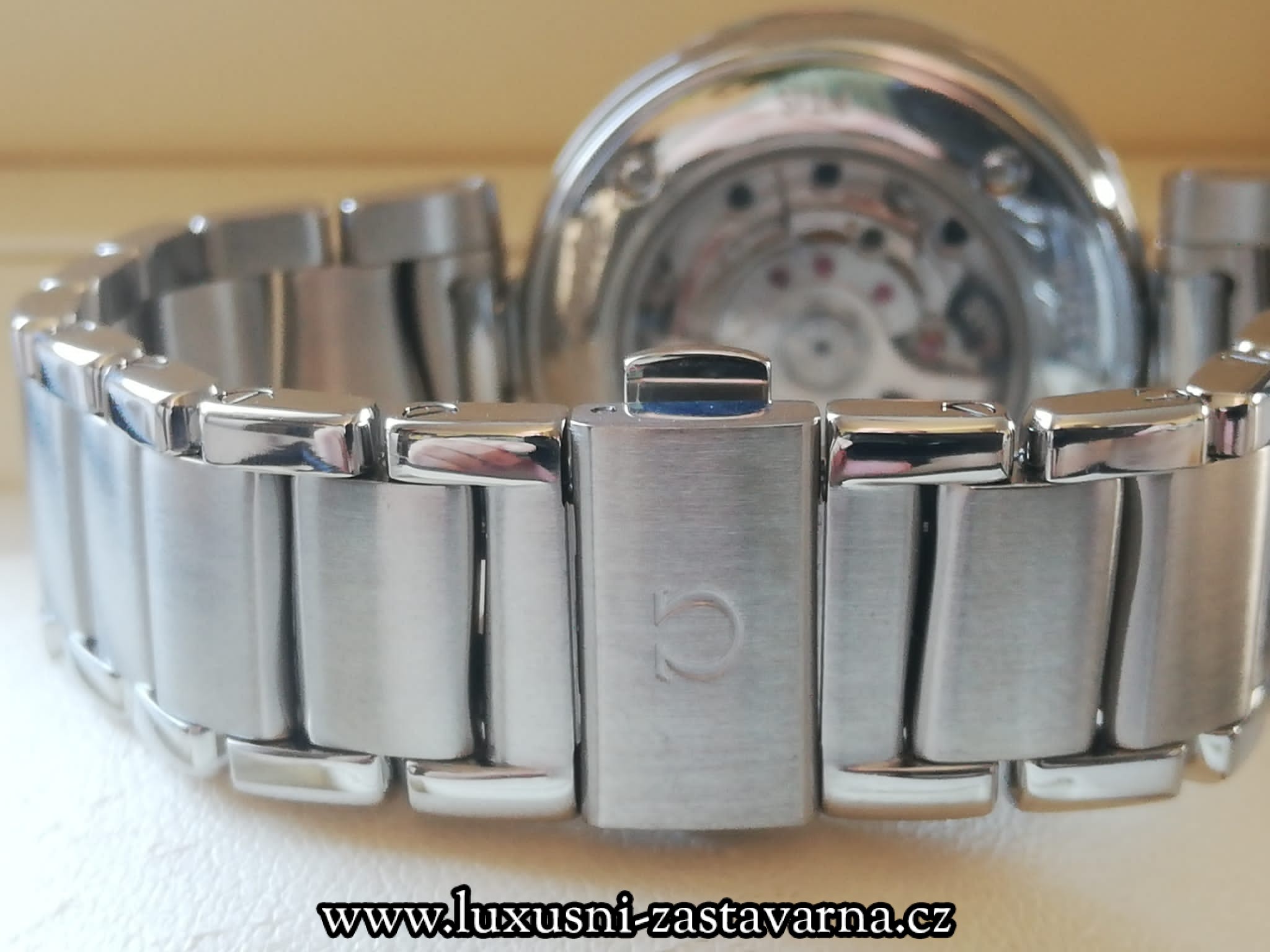 Omega_De_Ville_Ladymatic_34mm_004