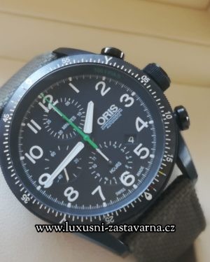 Oris_Paradropper_LT_Staffel_7_Limited_Edition_005