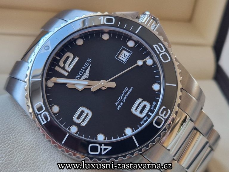 Longines_HydroConquest_Ceramic_41mm_005