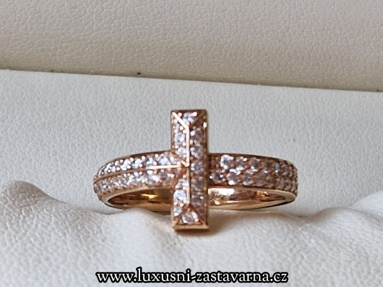 tiffany_t_t1_ring_in_rose_gold_with_diamonds_0,54ct_001