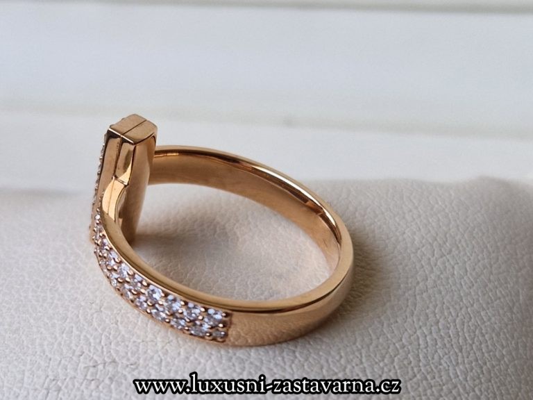 tiffany_t_t1_ring_in_rose_gold_with_diamonds_0,54ct_005